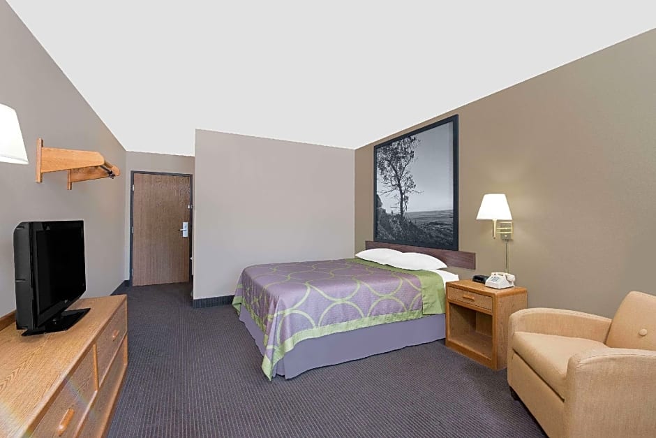 Super 8 by Wyndham Lisbon