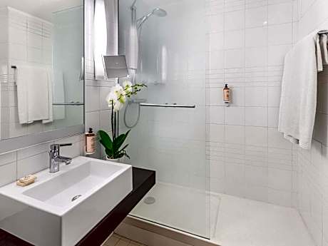 Classic Single Room