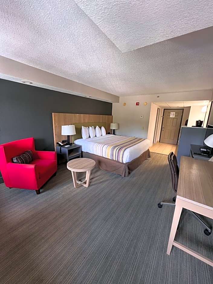 Country Inn & Suites by Radisson, Pigeon Forge South, TN