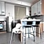 Georgetown Urban Family & Baby-Friendly Home with Skypool Seaview