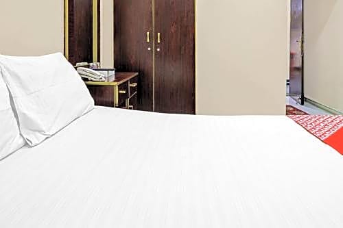 OYO 794 Great Country Hotel