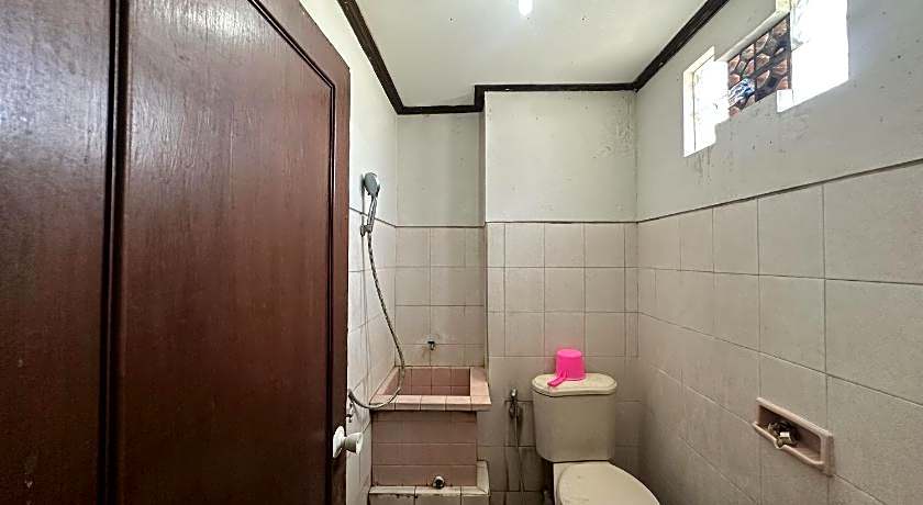 HOTEL WARTA SARI