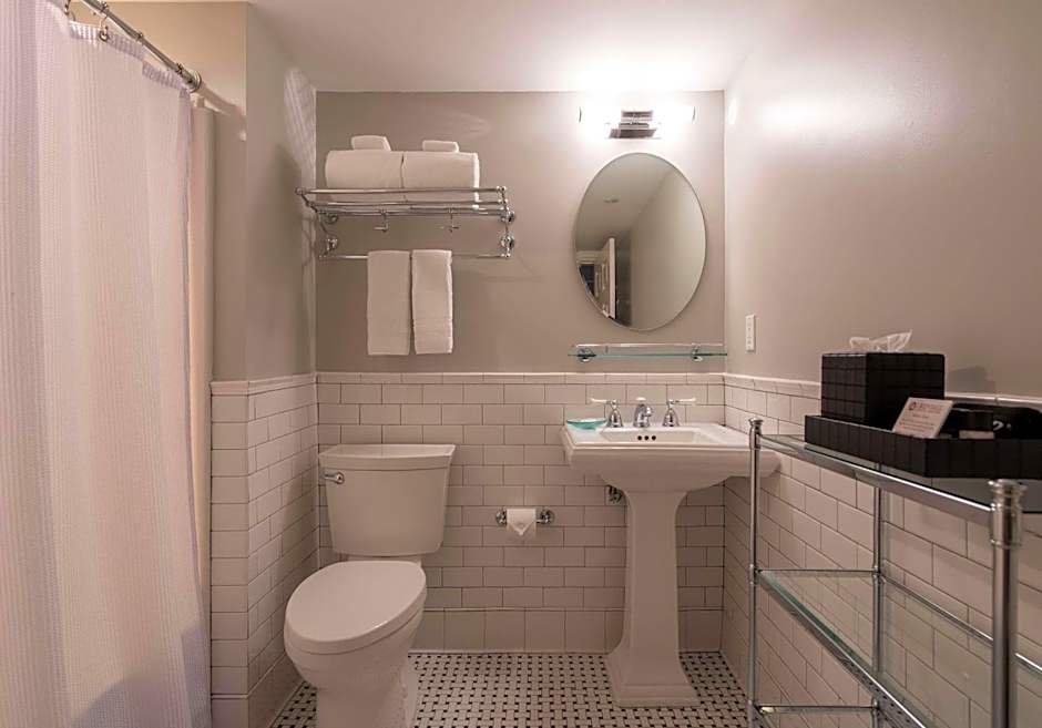 The Kendall Hotel at the Engine 7 Firehouse