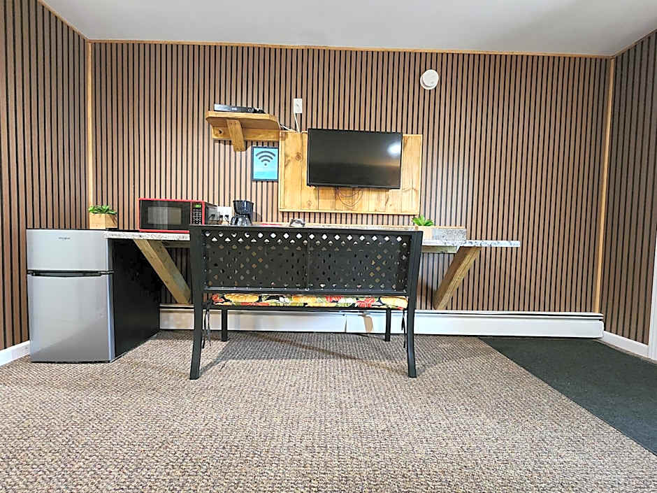 River Inn by Niagara Falls