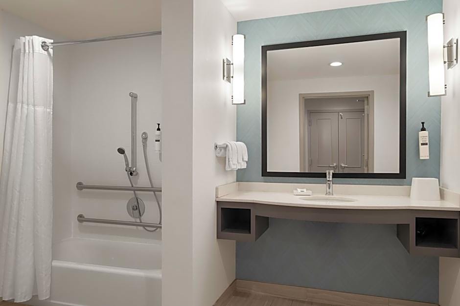 Hilton Garden Inn Lenox/Pittsfield
