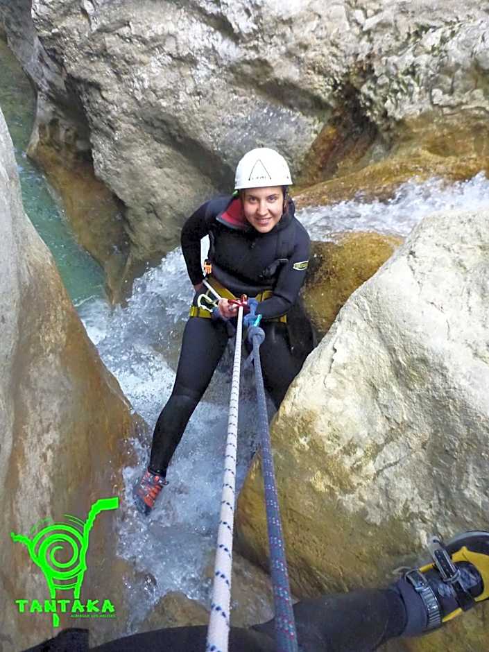 Tantaka - Albergue Los Meleses