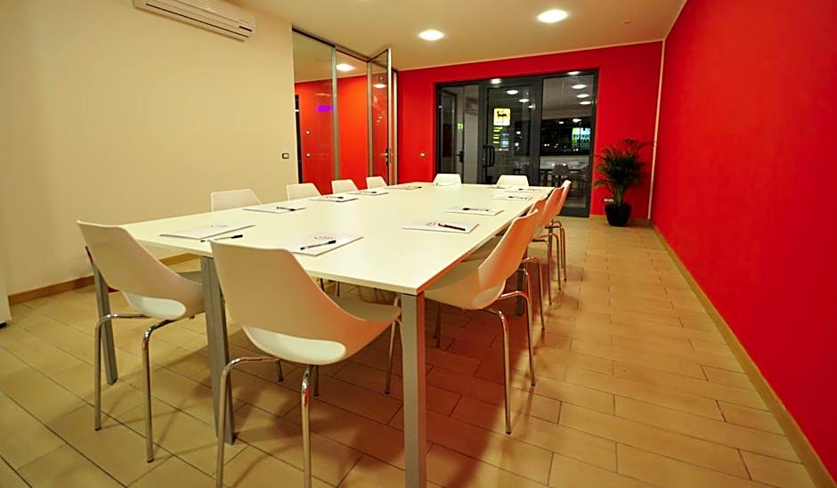 Hotel 325 Tor Vergata