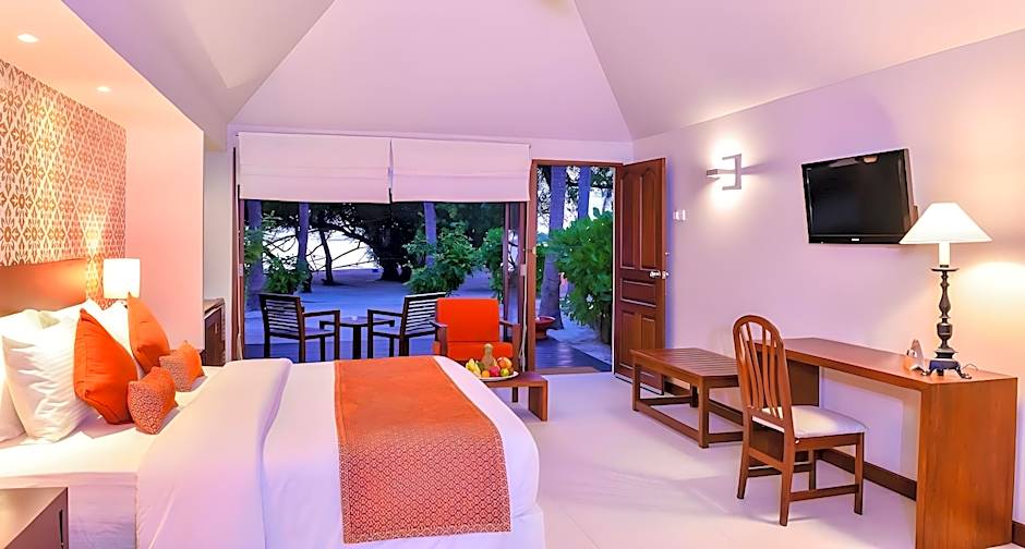 Adaaran Select Huduran Fushi - 24hrs Dine around Premium All inclusive