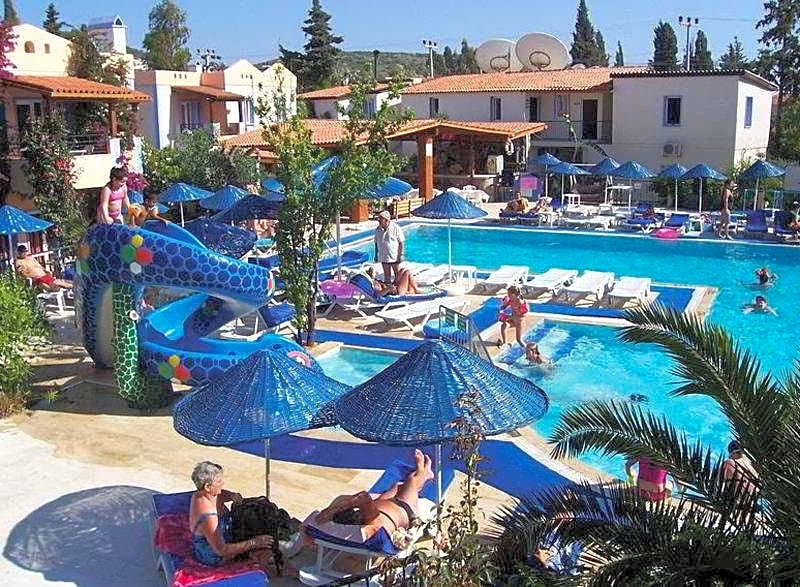 Summer Garden Suites&Beach Hotel