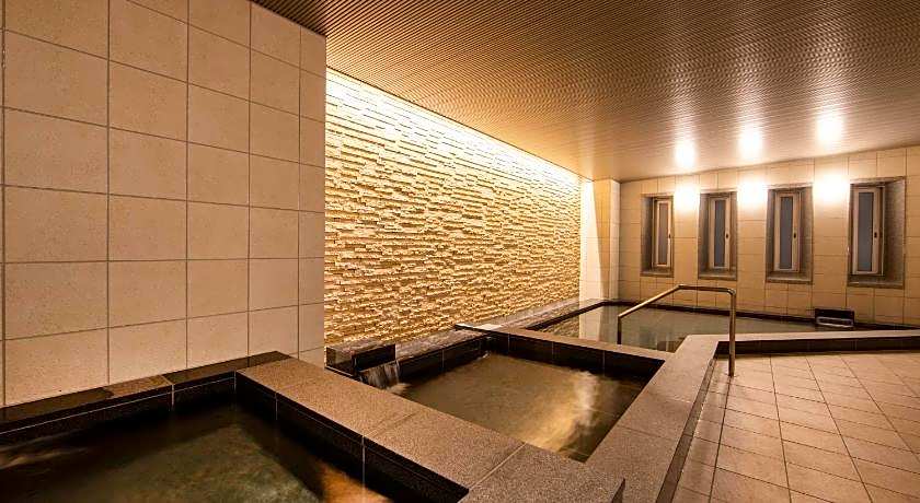 Karaksa Hotel Grande Shin-Osaka Tower