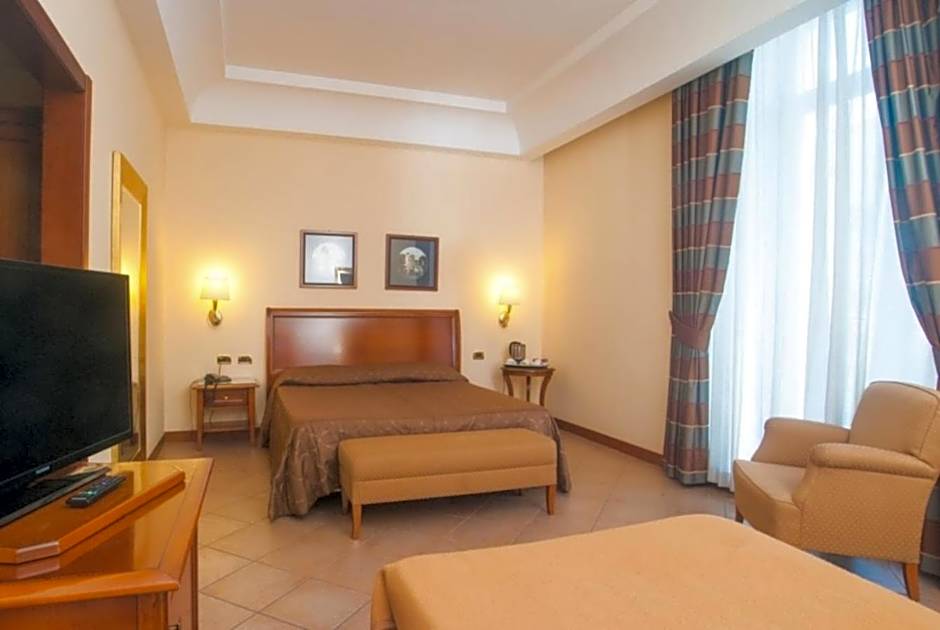Le Cheminée Business Hotel Napoli