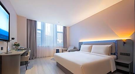 Atour Light Hotel Dalian Zhongshan Square Renmin Road