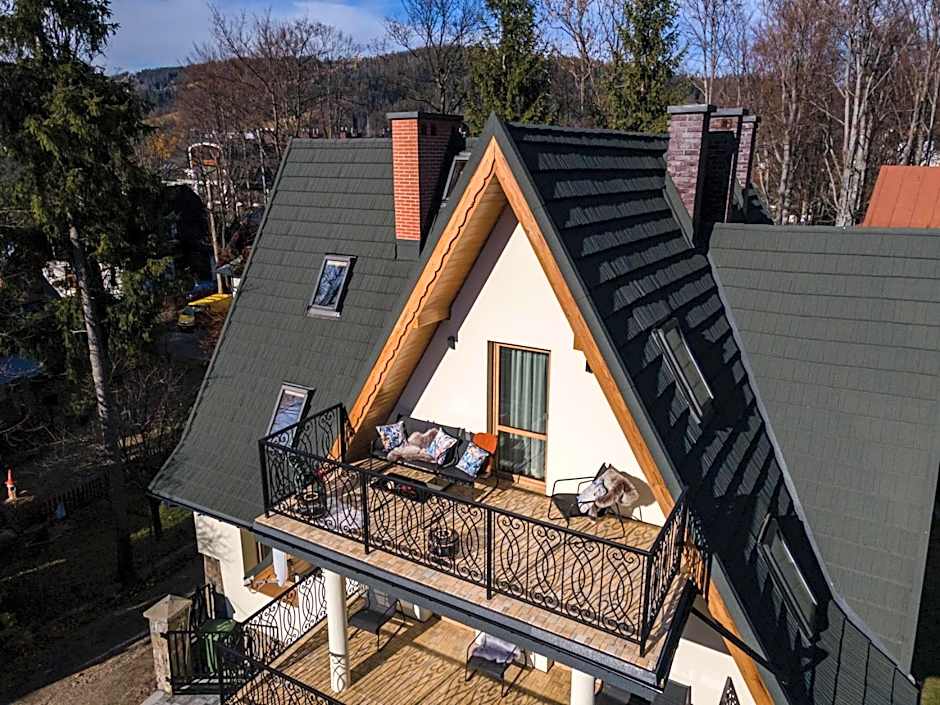 Villa 7 Apartments
