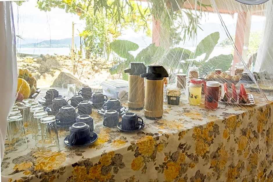 Pousada Sobre As Ondas de Picinguaba