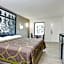 Super 8 by Wyndham Dalton