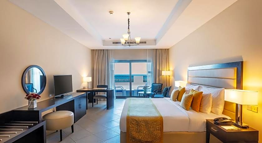 Al Bahar Hotel & Resort