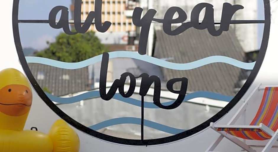 Borbaboom Phuket Poshtel & Hostel