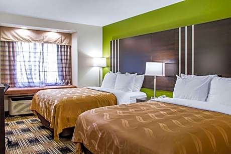 Queen Room with Two Queen Beds - Non-Smoking