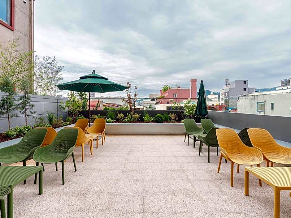 ibis Styles Ambassador Jeonju City Centre