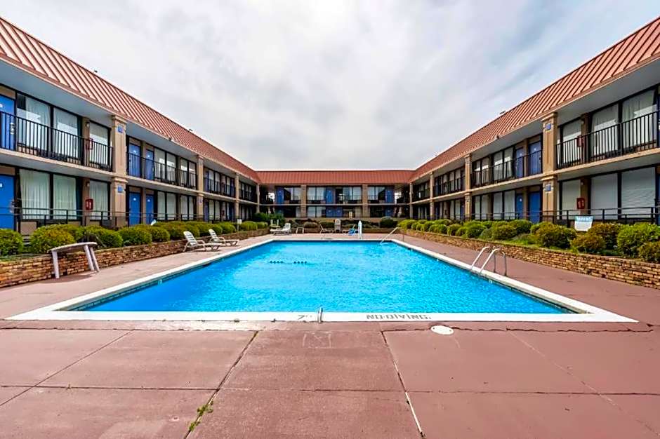 OYO Hotel Bossier City LA - Red River