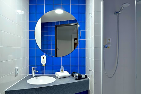 Double room single use