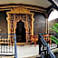 Amed Romance House