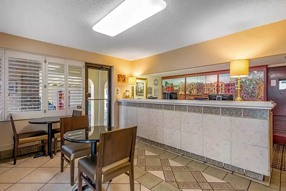 Quality Inn Savannah Historic District