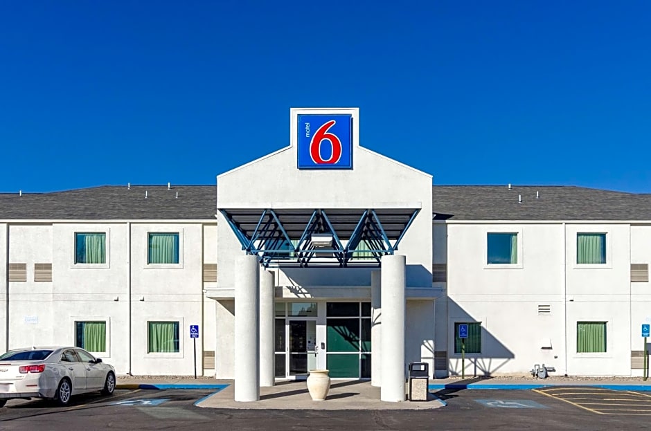 Motel 6-Wheatland, WY