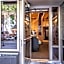 Courtyard by Marriott Chicago Downtown/Magnificent Mile