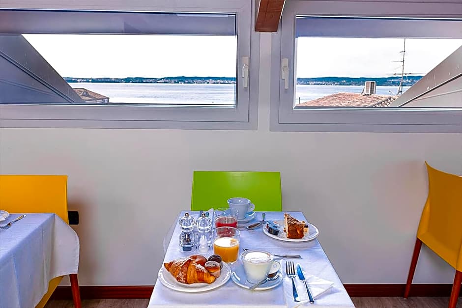 Hotel Mavino