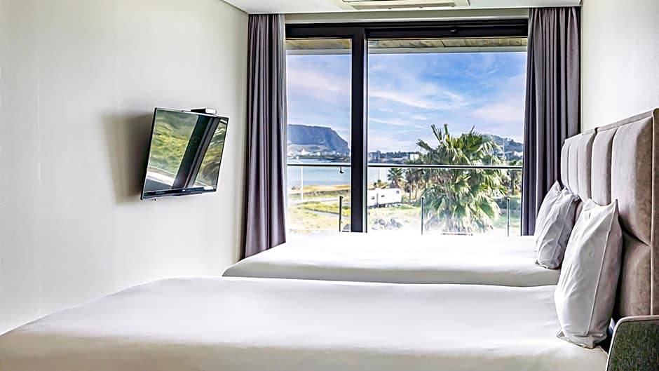 Attirance Pool Villa & Hotel