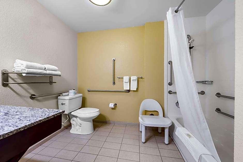 Sleep Inn & Suites