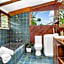 Lazenby Lodge