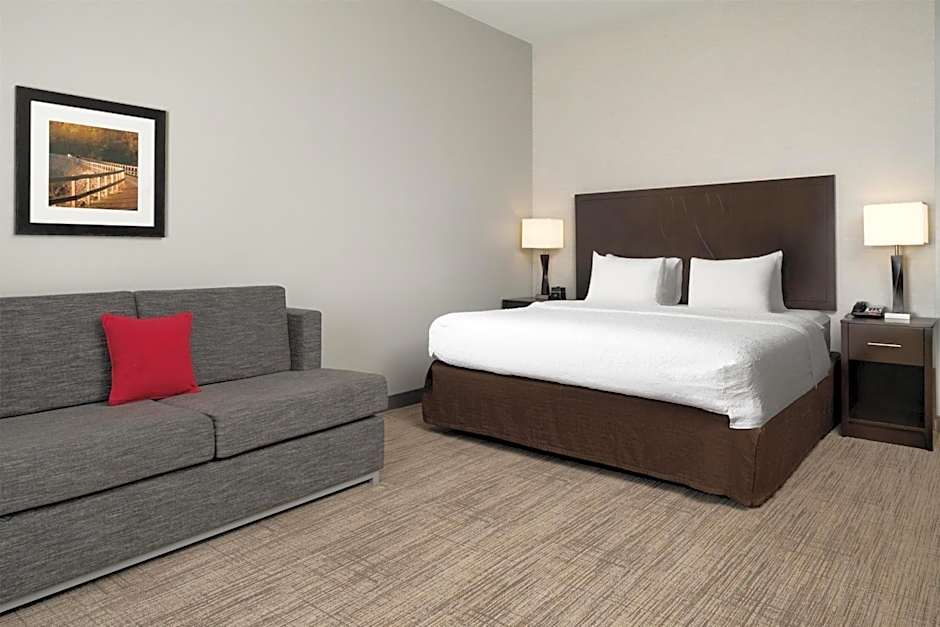 Hampton Inn Fairmont