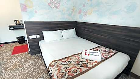 Standard Room with Window