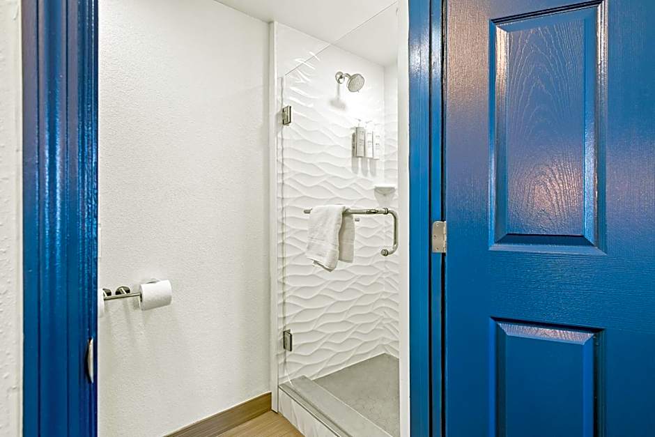 Spark by Hilton Oxford