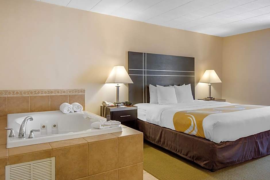 Quality Inn Ledgewood