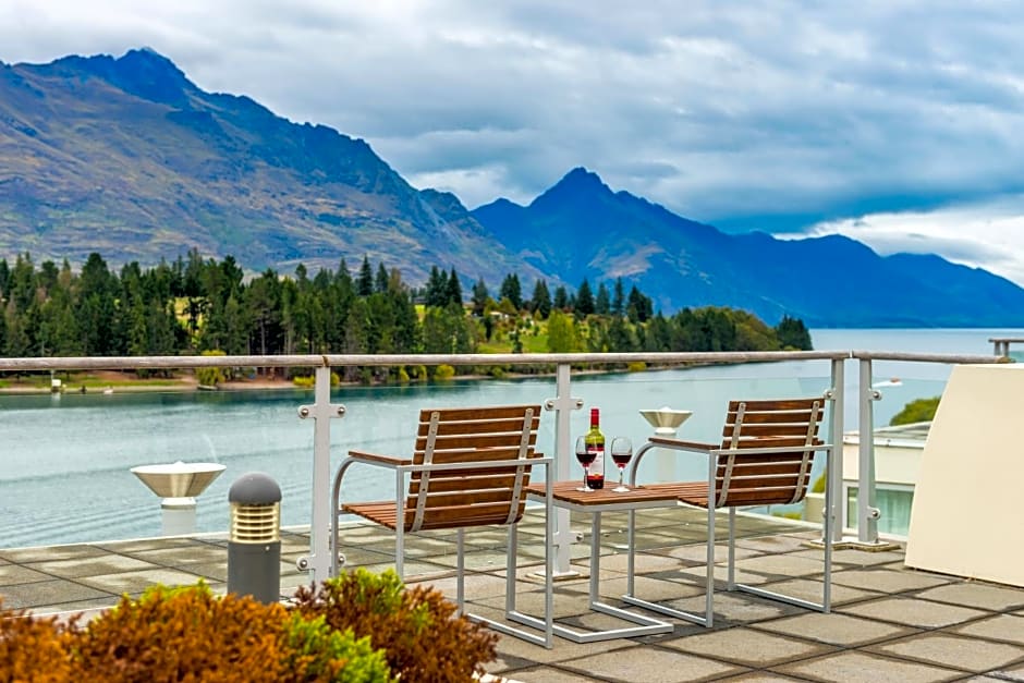 Oaks Queenstown Club Suites