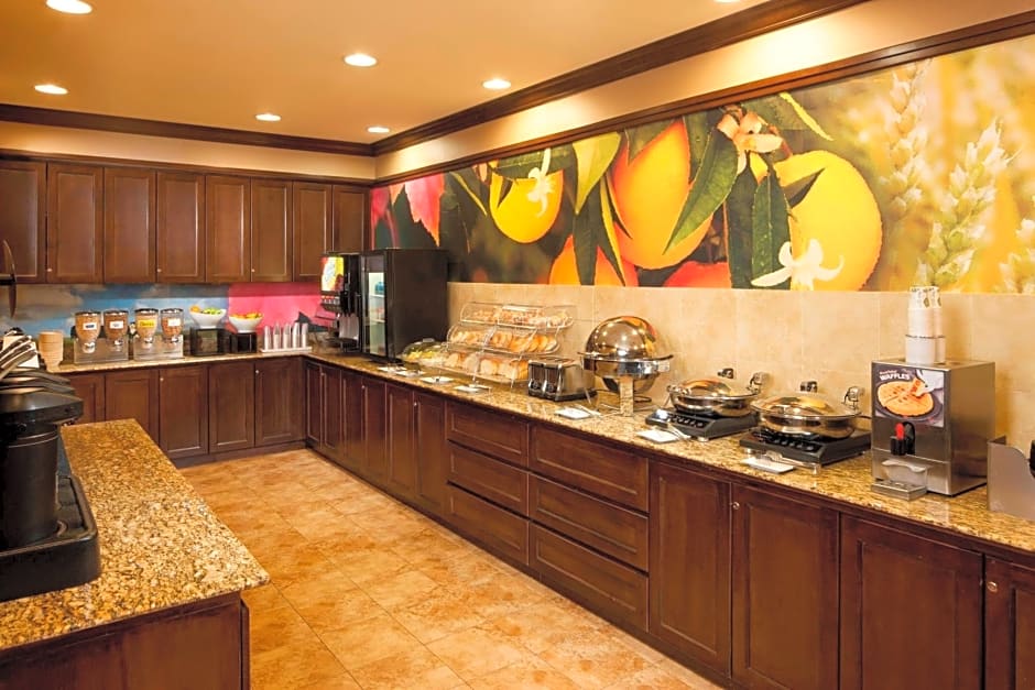 Fairfield Inn & Suites by Marriott Houston Intercontinental Airport