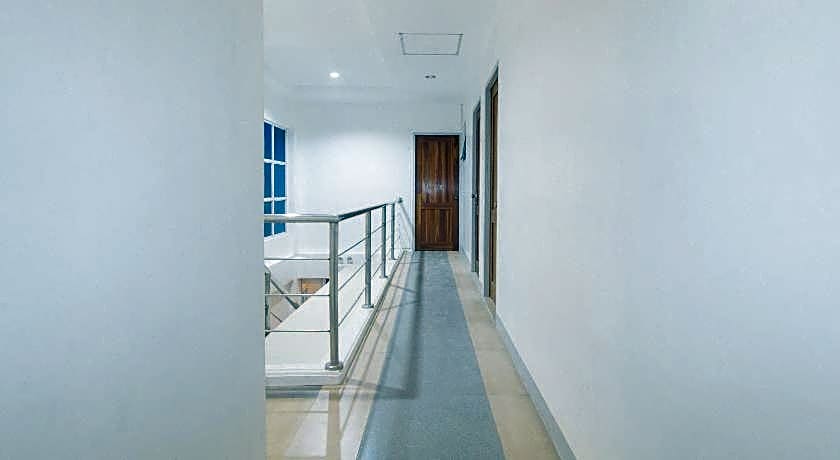 RedDoorz @ EBM One Building