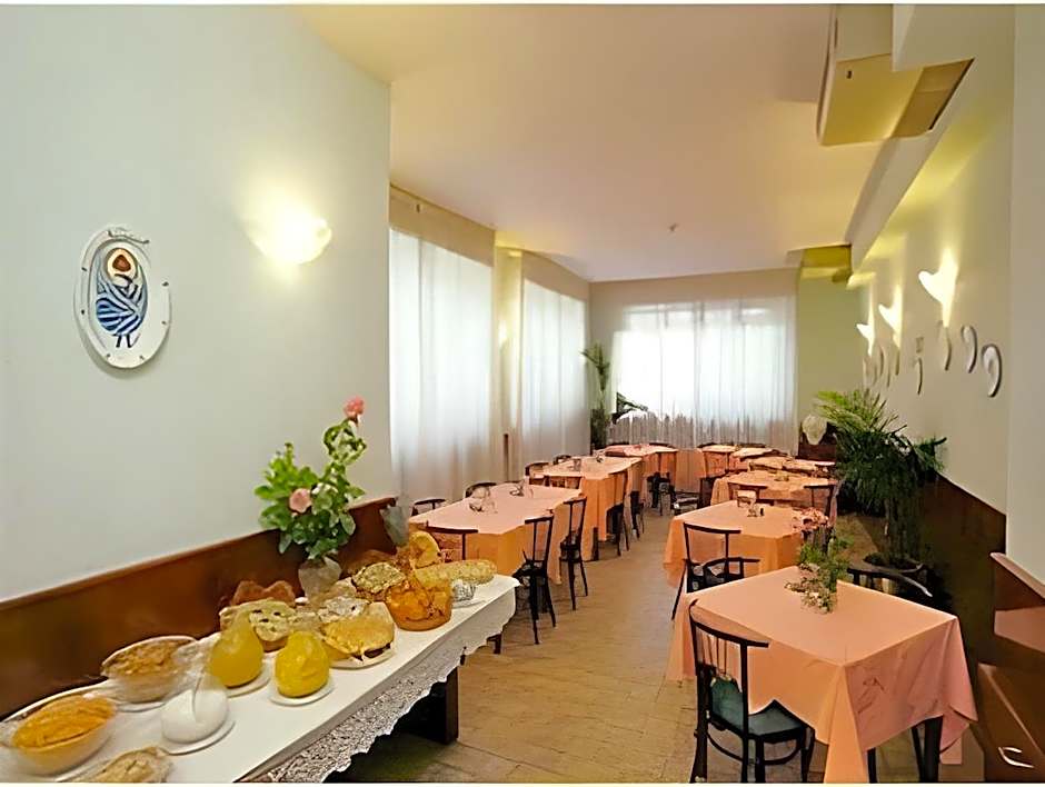 Astor Hotel