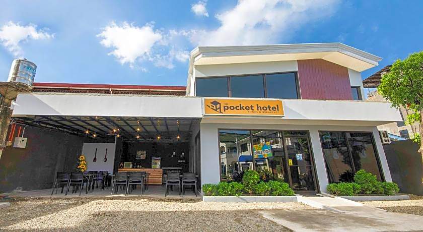 Pocket Hotel Bunks and Breakfast