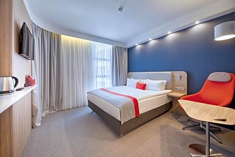 Standard Double Room with Garden View and Free Breakfast - High Floor