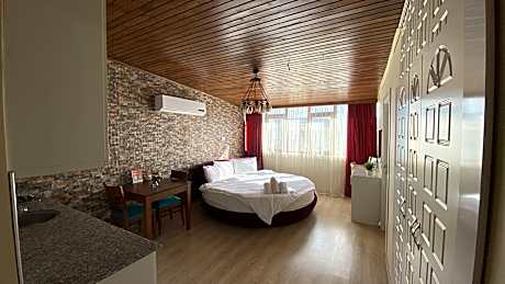 Jacuzzi Room