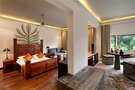 Luxury Suite Single Room