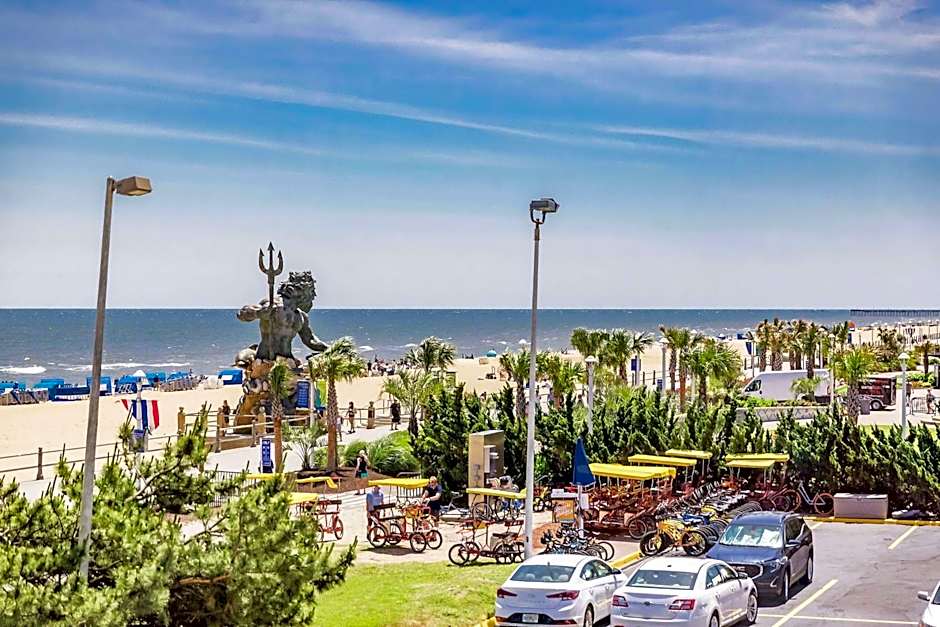 Hampton Inn By Hilton Virginia Beach-Oceanfront North