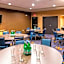 Courtyard by Marriott Bismarck North