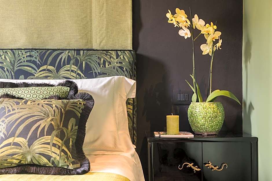 Velona's Jungle Luxury Suites