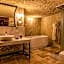 Seraphim Cave Hotel
