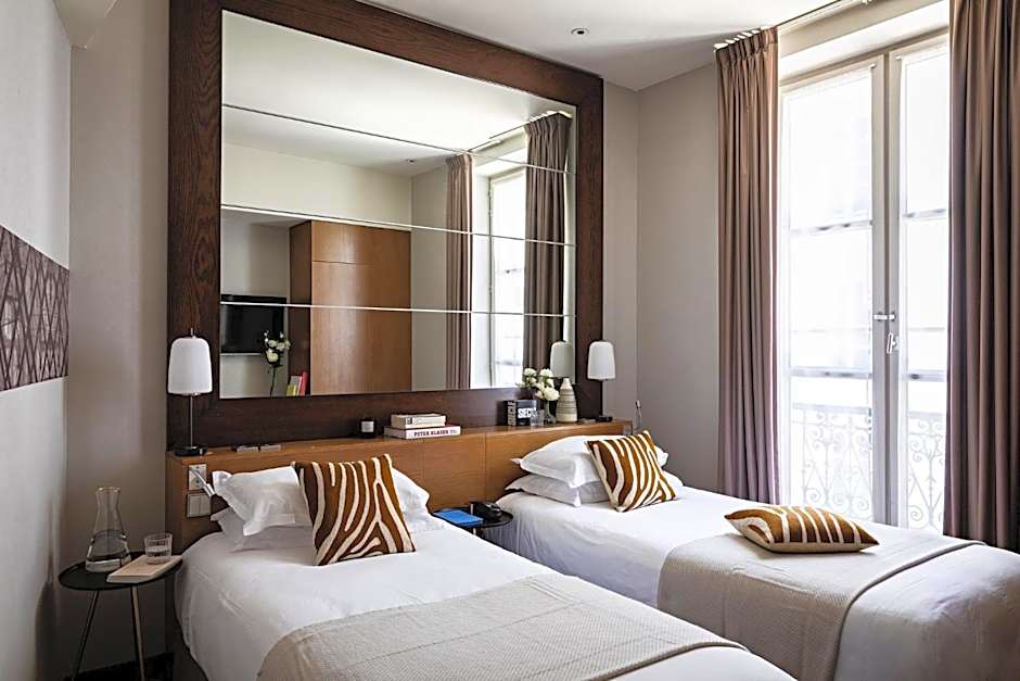 Holiday Inn Paris Palais de lElysee, an IHG Hotel By IHG